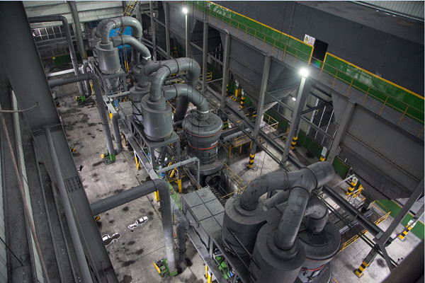 河南黎明重工煤粉加工設(shè)備生產(chǎn)線